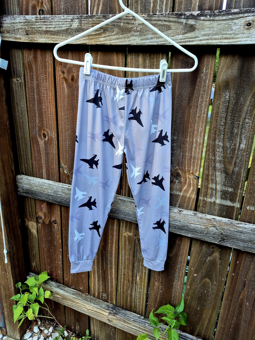Jet Planes Gray Pajama Bottoms Sweat Pants Boys Medium Size 8-10 Cotton Blend